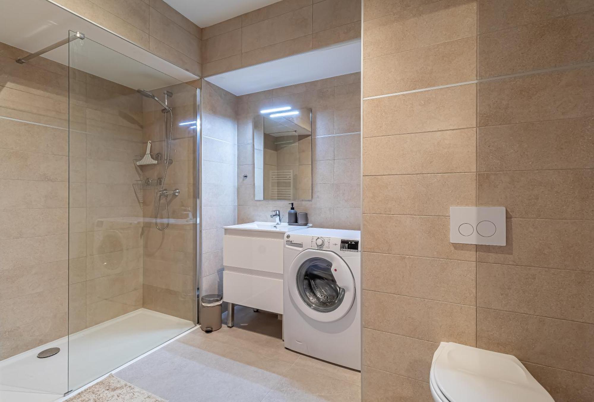 Casa vacanze Superb New 2-room -parking Border Monac *